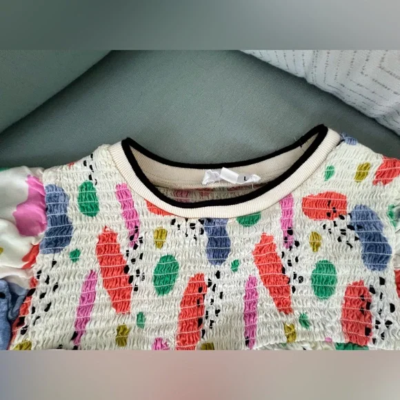 THML Artistic Pink and White Sleeveless Blouse - Picture 6 of 10